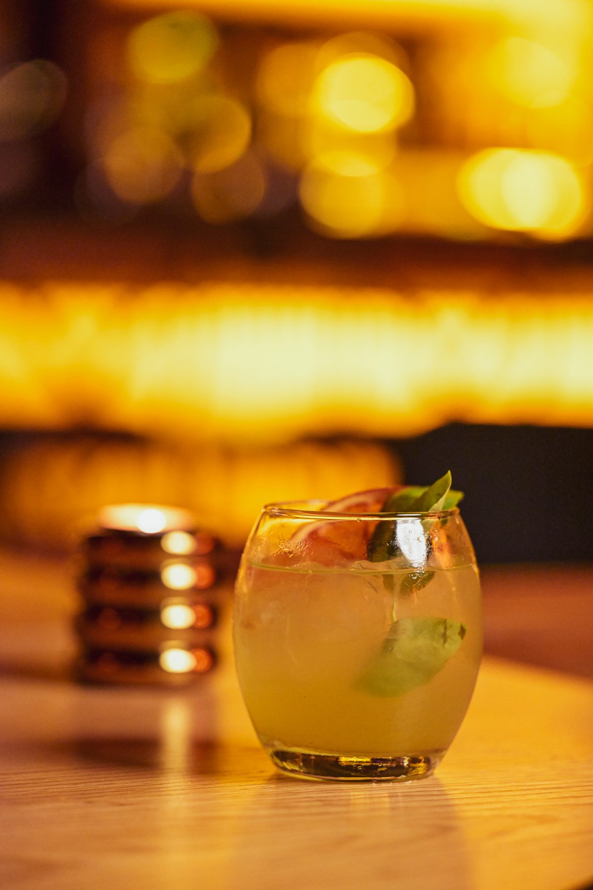Cocktail signature au bar du Weston à Rabat